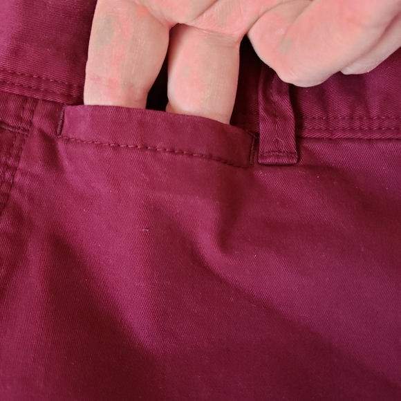 Banana Republic Ryan Fit Maroon Slacks Pants Mid Rise Crop Ankle Womens Ankle - Picture 8 of 15